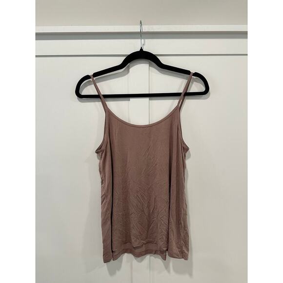 Lululemon Loose Strappy Yoga Tank - Picture 2 of 4